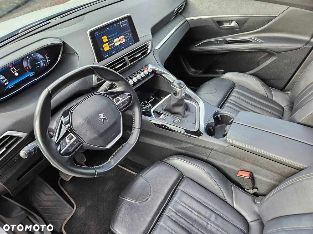 Peugeot 3008 BlueHDi 130 Stop & Start Allure Business-Paket - 11