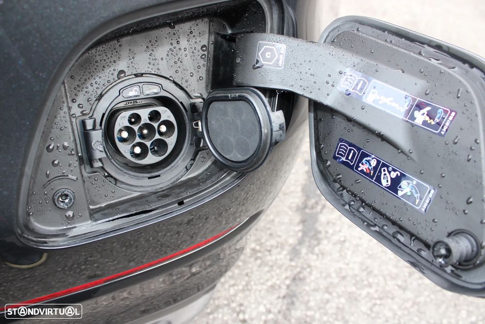 Mercedes-Benz GLC 300 e Coupé 4Matic - 22