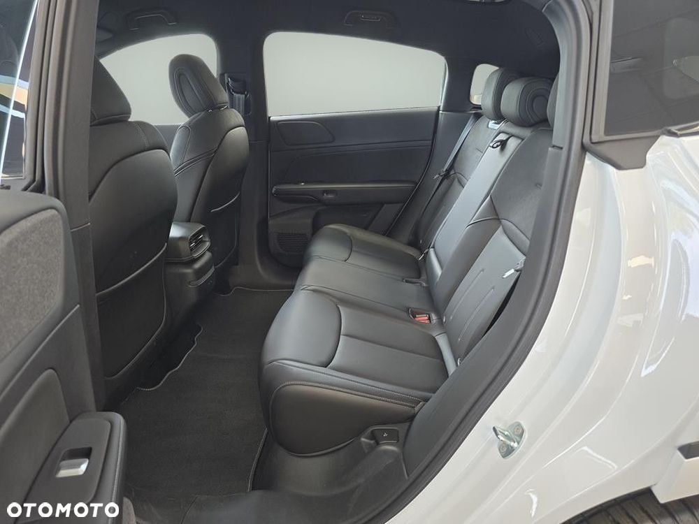 XPeng G6 87.5 kWh AWD Performance - 9