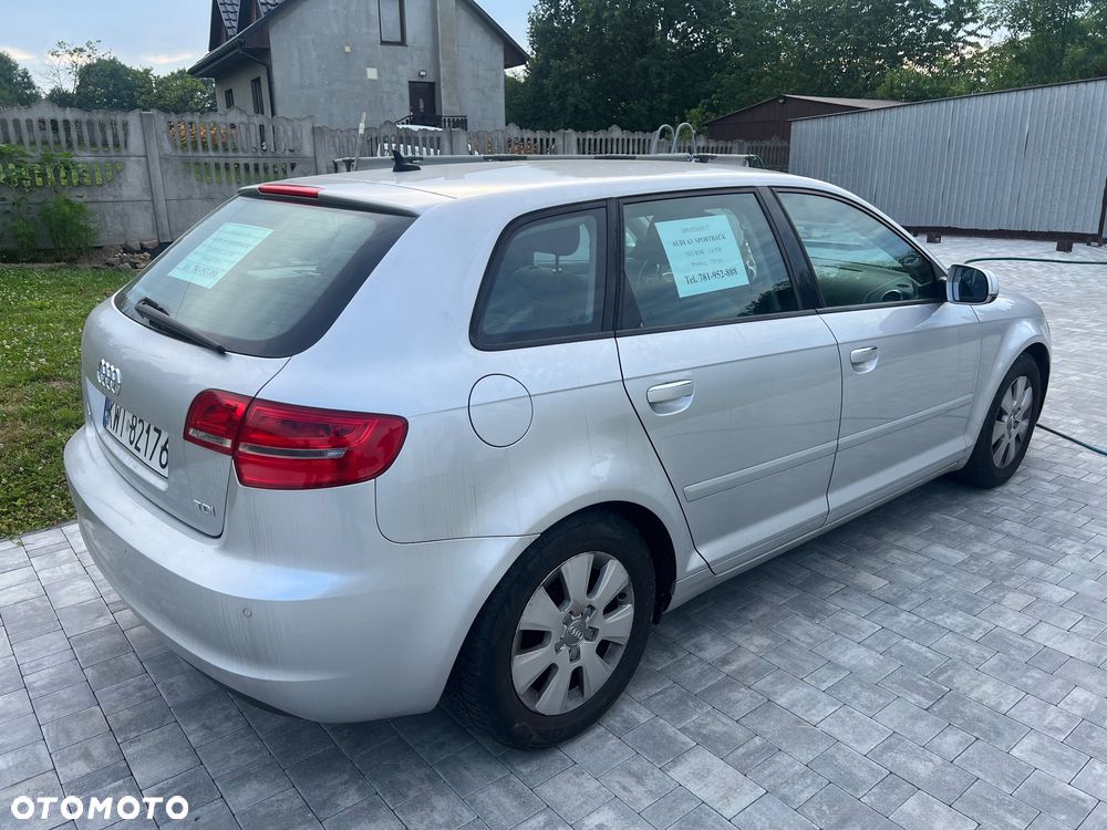 Audi A3 Sportback 1.6 TDI DPF Ambition - 3
