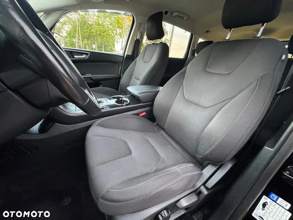 Ford S-Max 2.0 TDCi Titanium PowerShift - 37