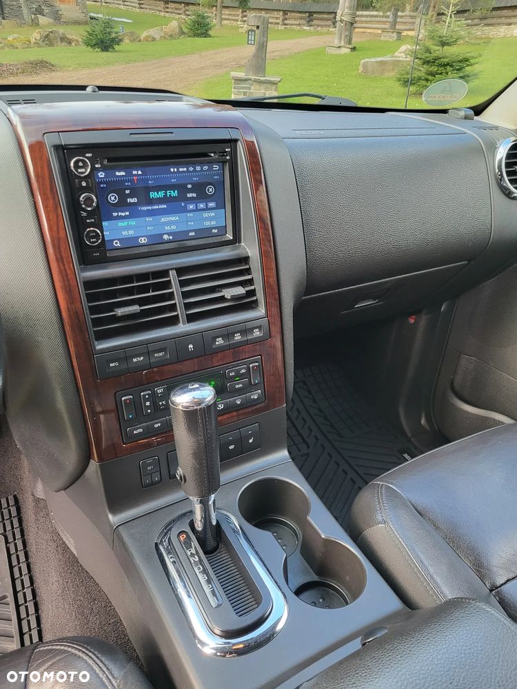 Ford Explorer 4.6 4WD - 19