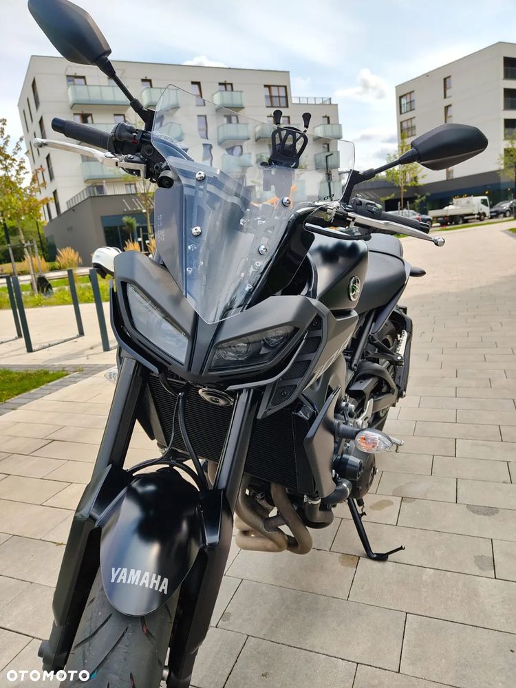 Yamaha MT - 15