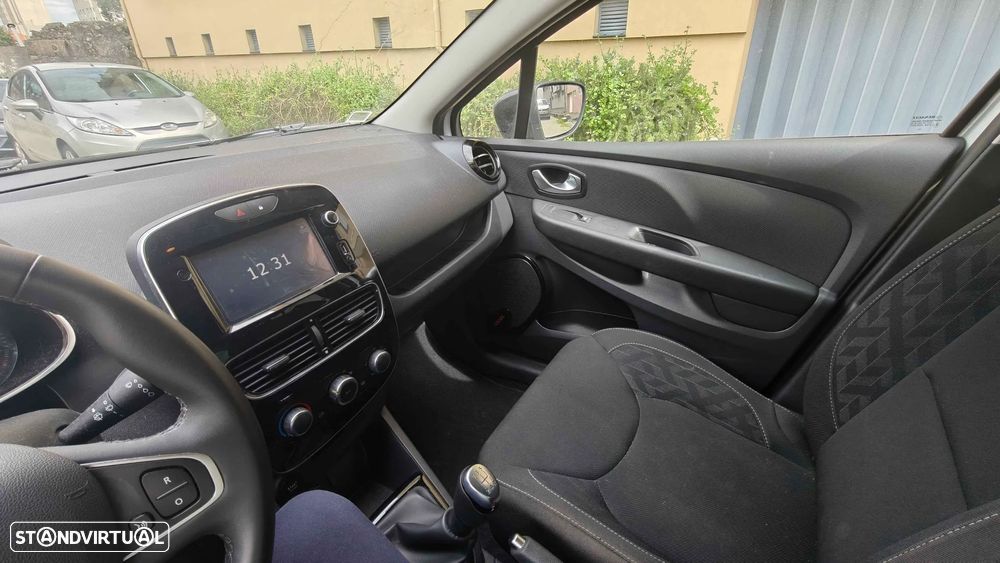 Renault Clio 0.9 TCe Limited - 18