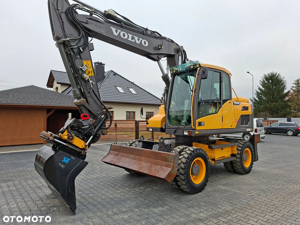 Volvo EW140D ROTOTILT ze szczypcami - 11