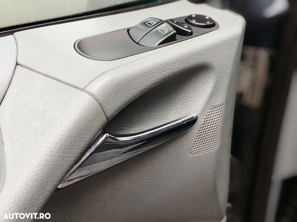 Mercedes-Benz Vito - 27