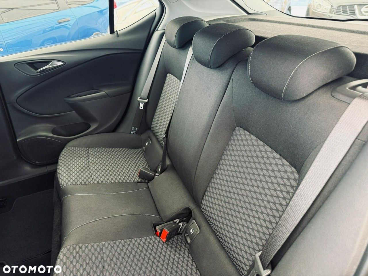 Opel Astra - 36