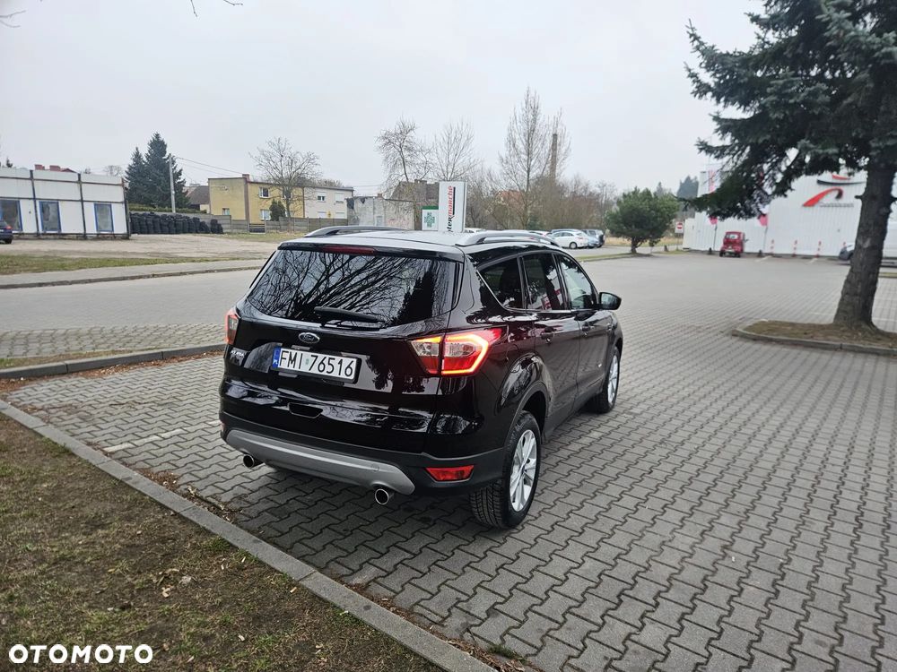 Ford Kuga - 4