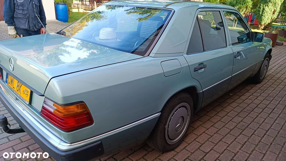 Mercedes-Benz W124 (1984-1993) - 5