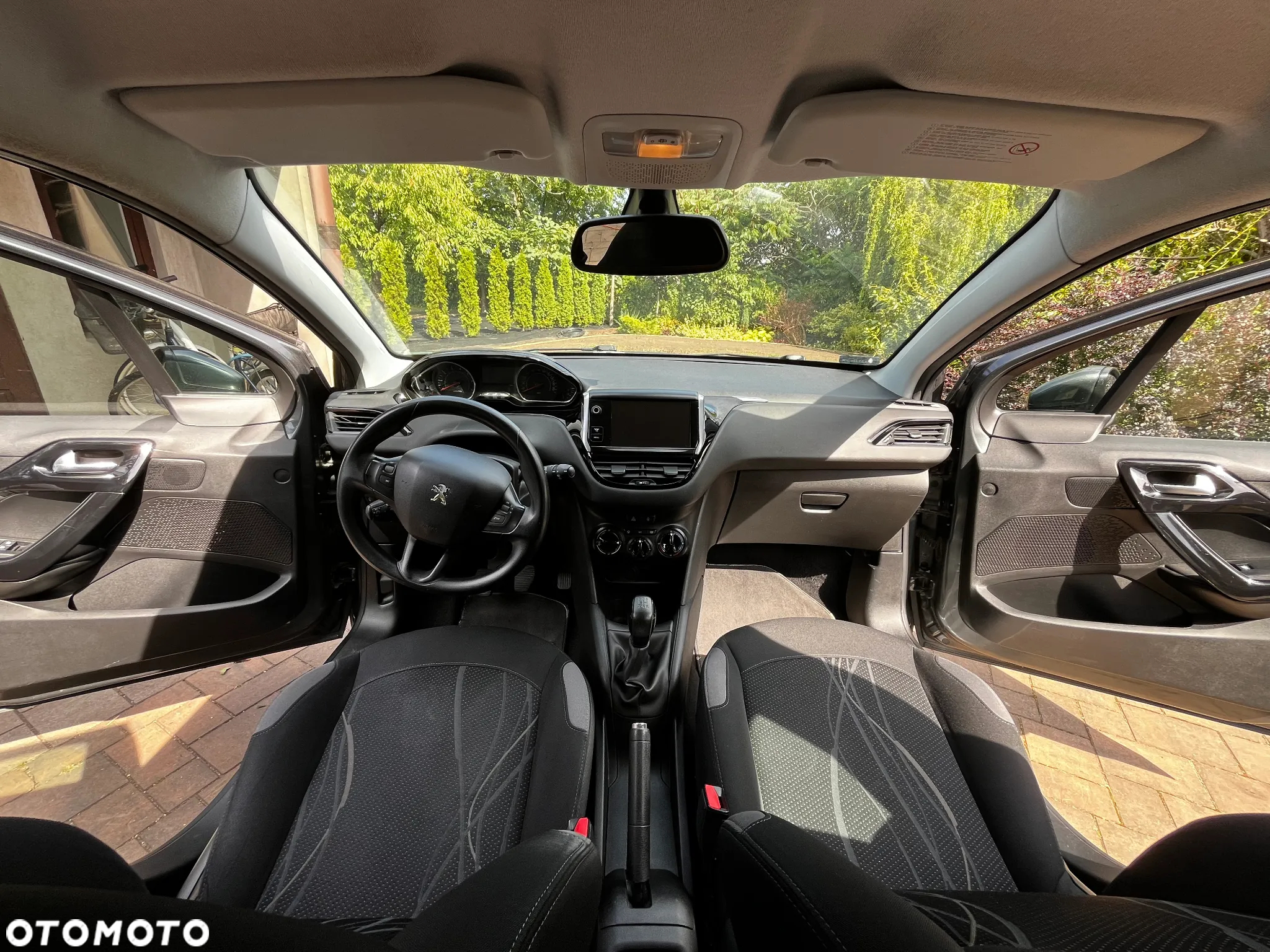 Peugeot 208 1.2 PureTech Allure - 14