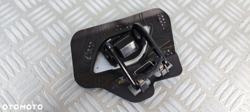 31353999 zaślepka ramka spryskiwacza prawa VOLVO XC60 I 1 LIFT 2013-2017 - 3