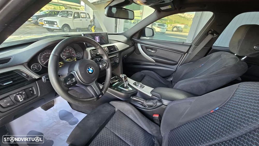 BMW 320 d xDrive Pack M Auto - 11