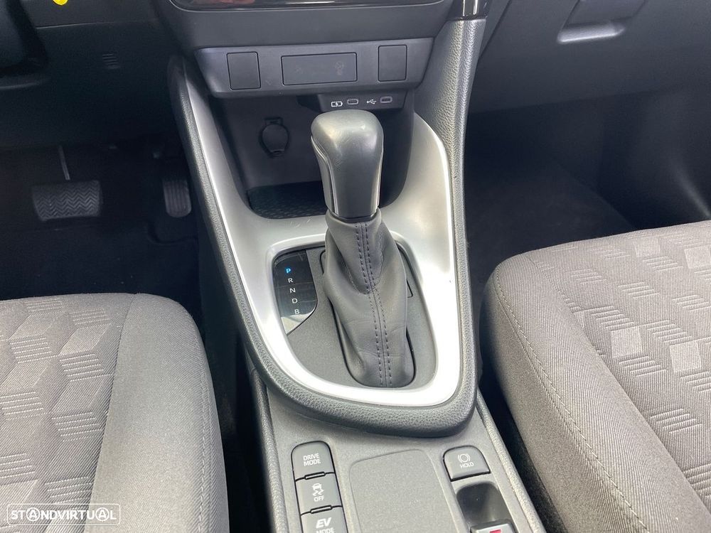 Toyota Yaris - 22