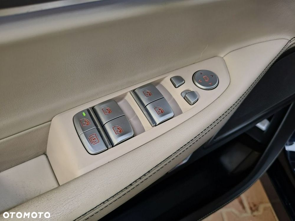 BMW Seria 7 - 20