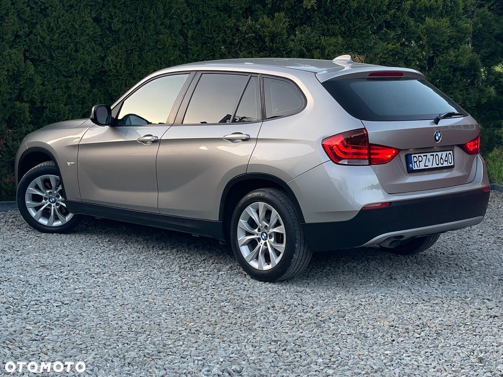 BMW X1 sDrive20d - 10