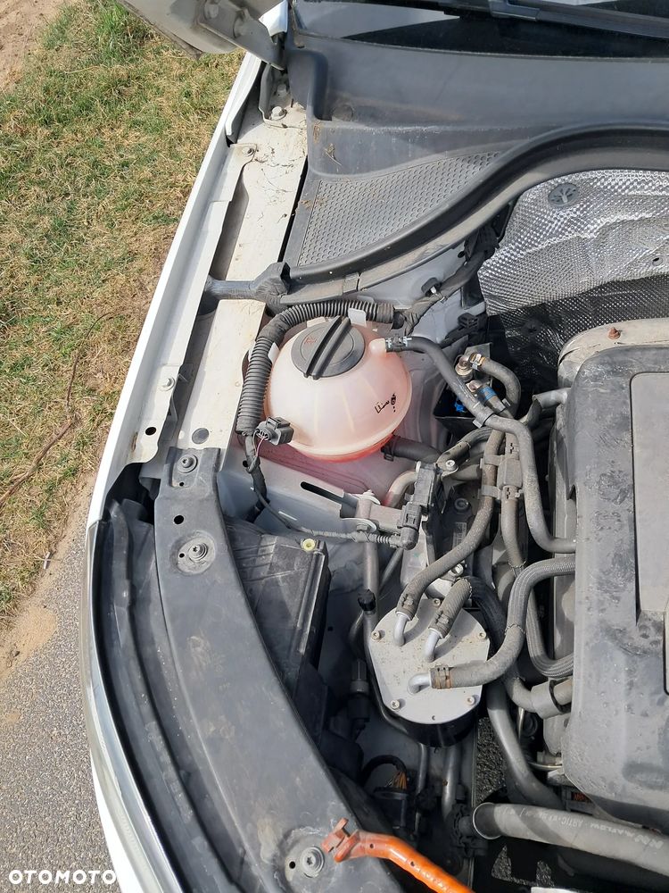 Volkswagen Tiguan - 15