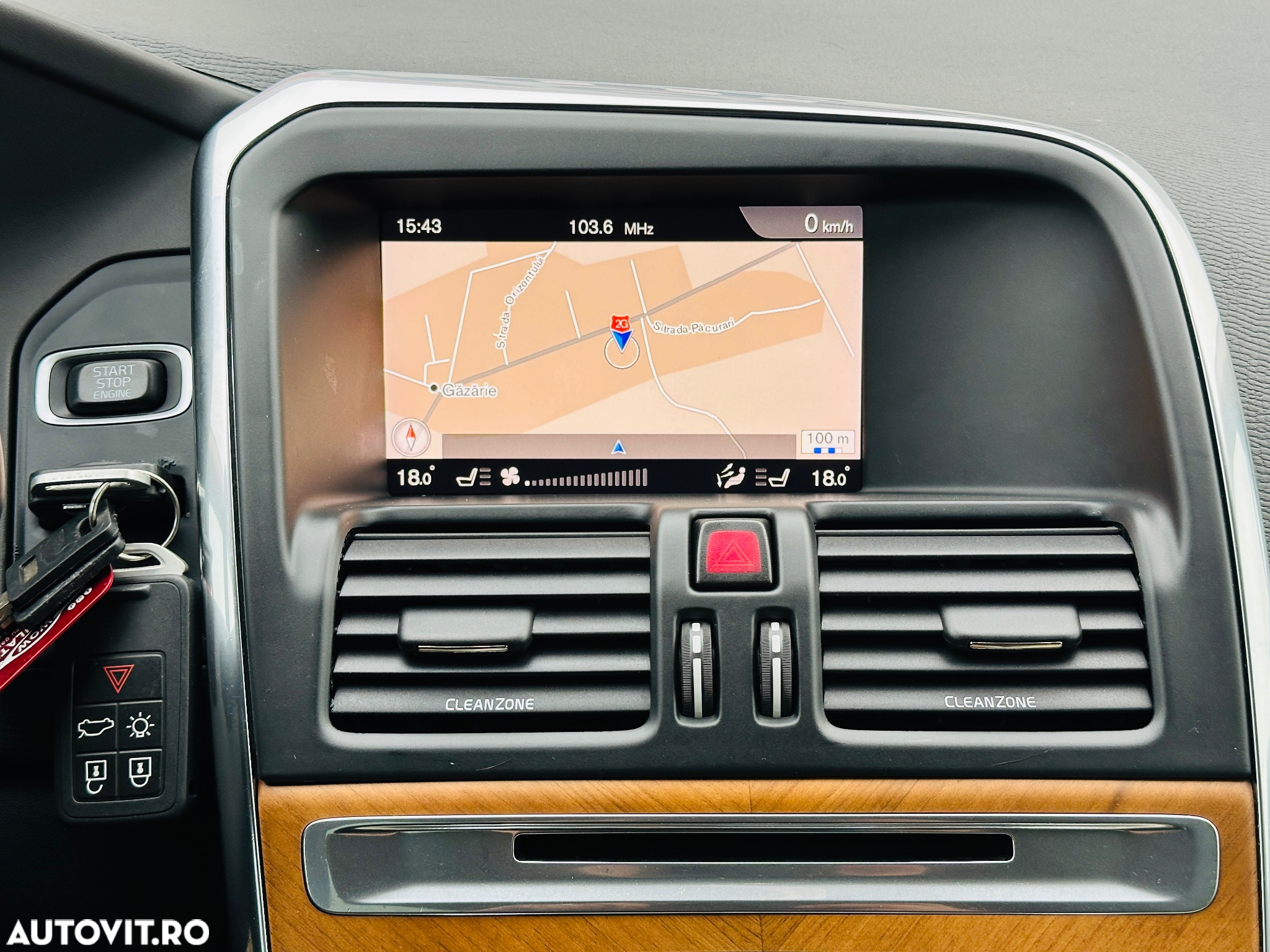 Volvo XC 60 D3 Geartronic Momentum - 34