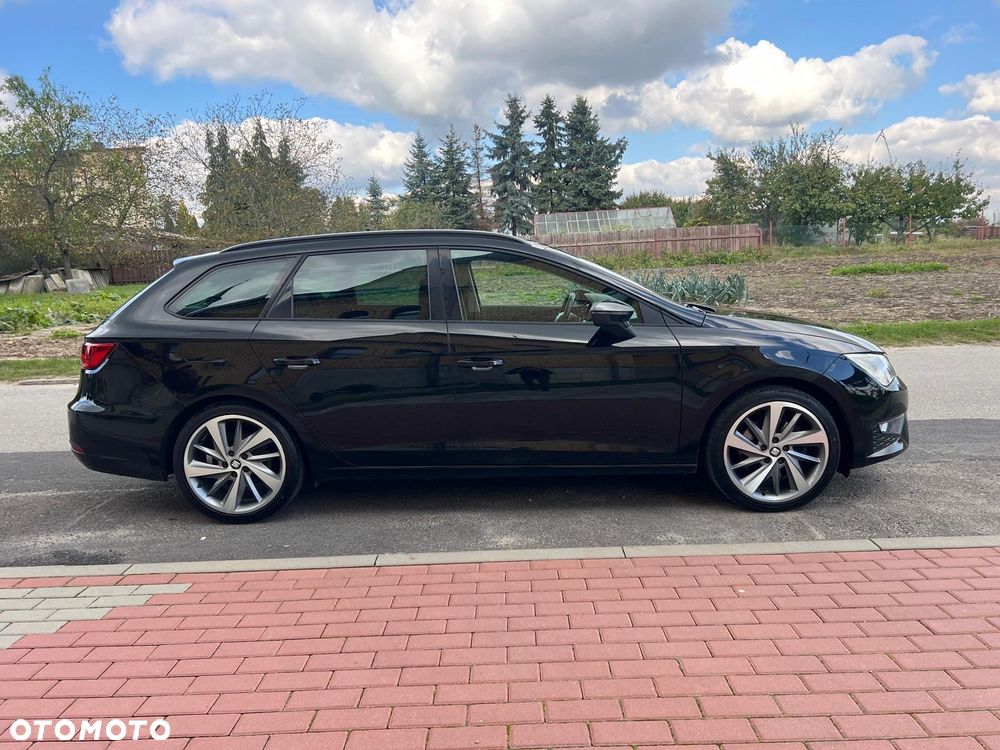 Seat Leon 2.0 TDI DPF Start&Stop DSG FR - 4