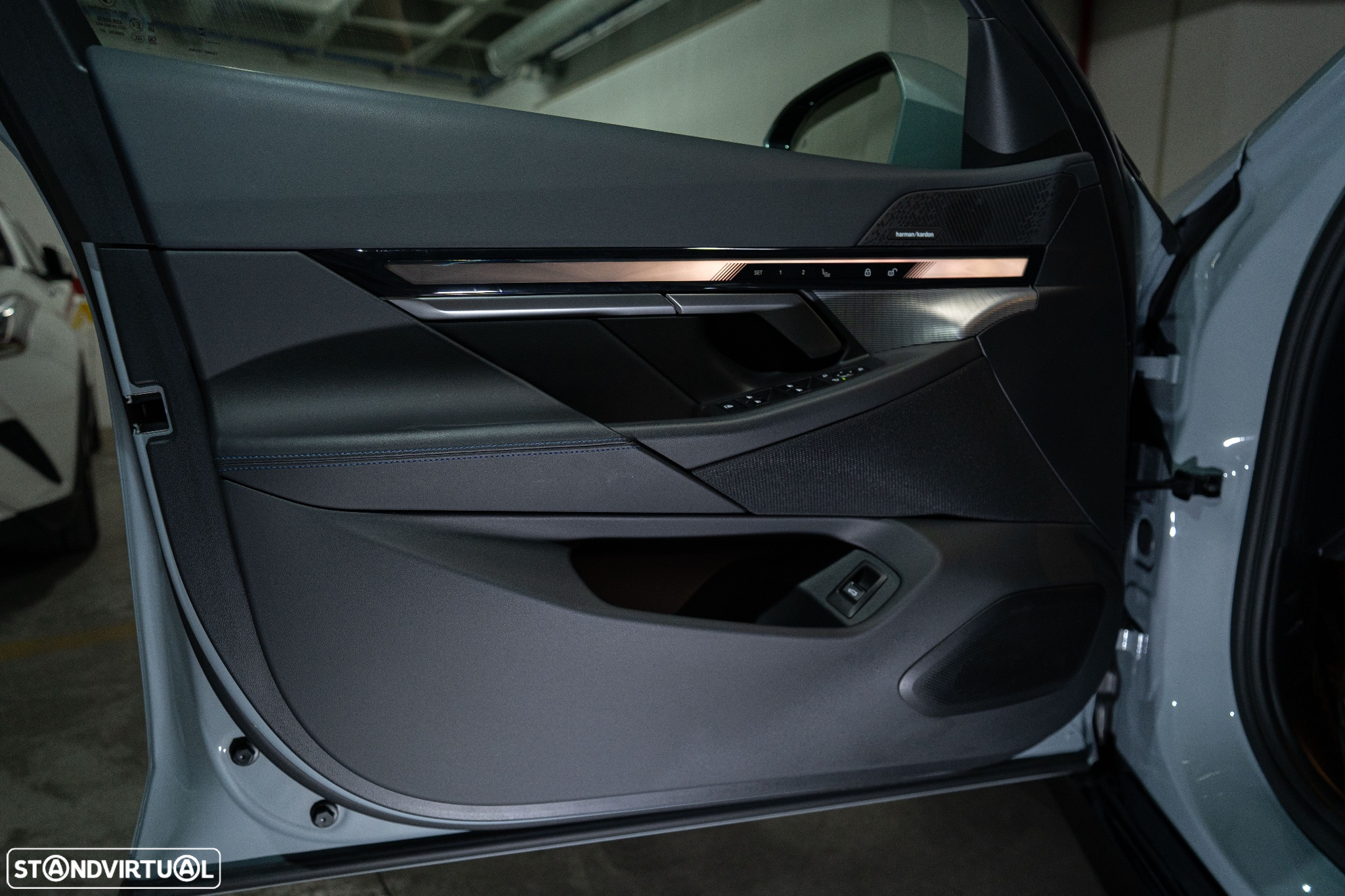 BMW i5 eDrive40 Pack Desportivo M - 23