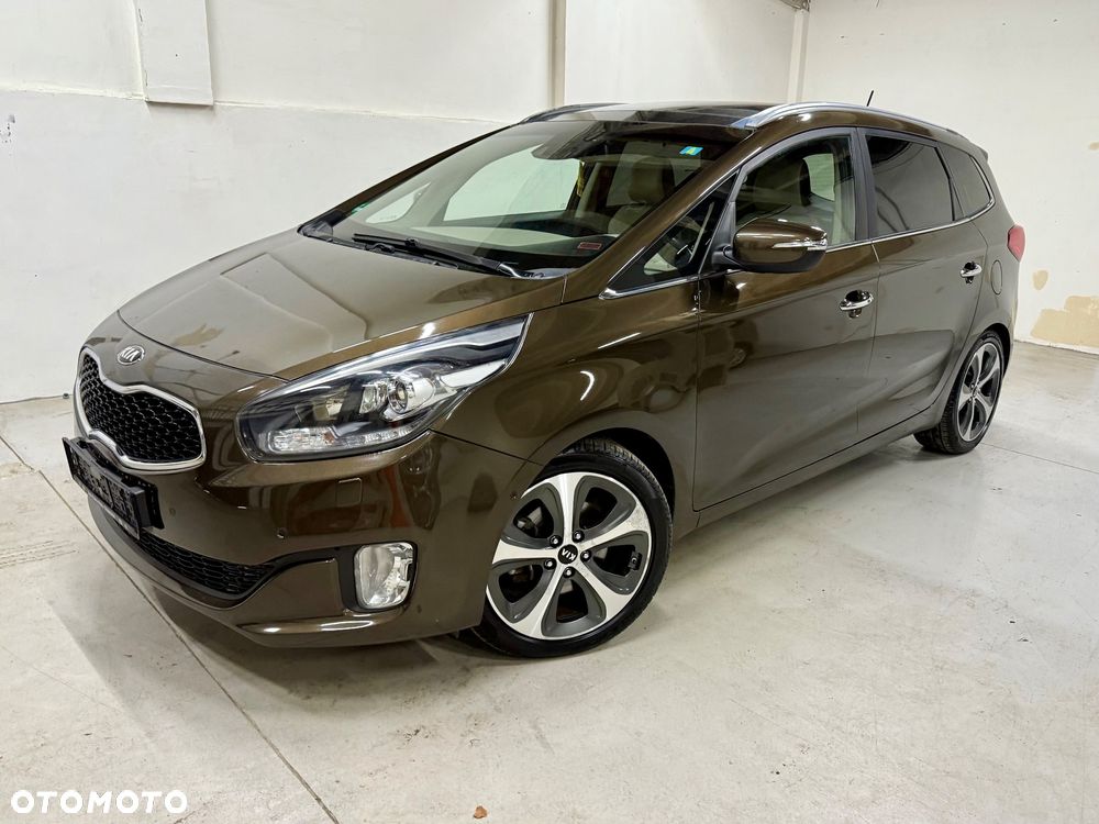 Kia Carens 1.7 CRDi XL 7os - 8