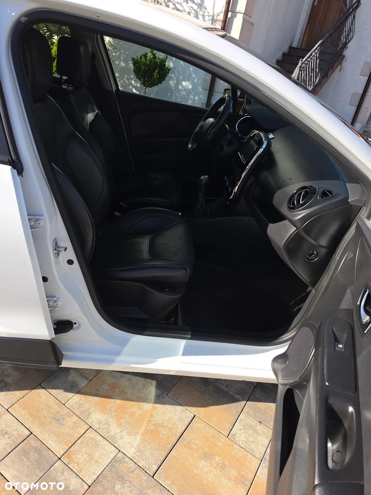 Renault Clio - 14
