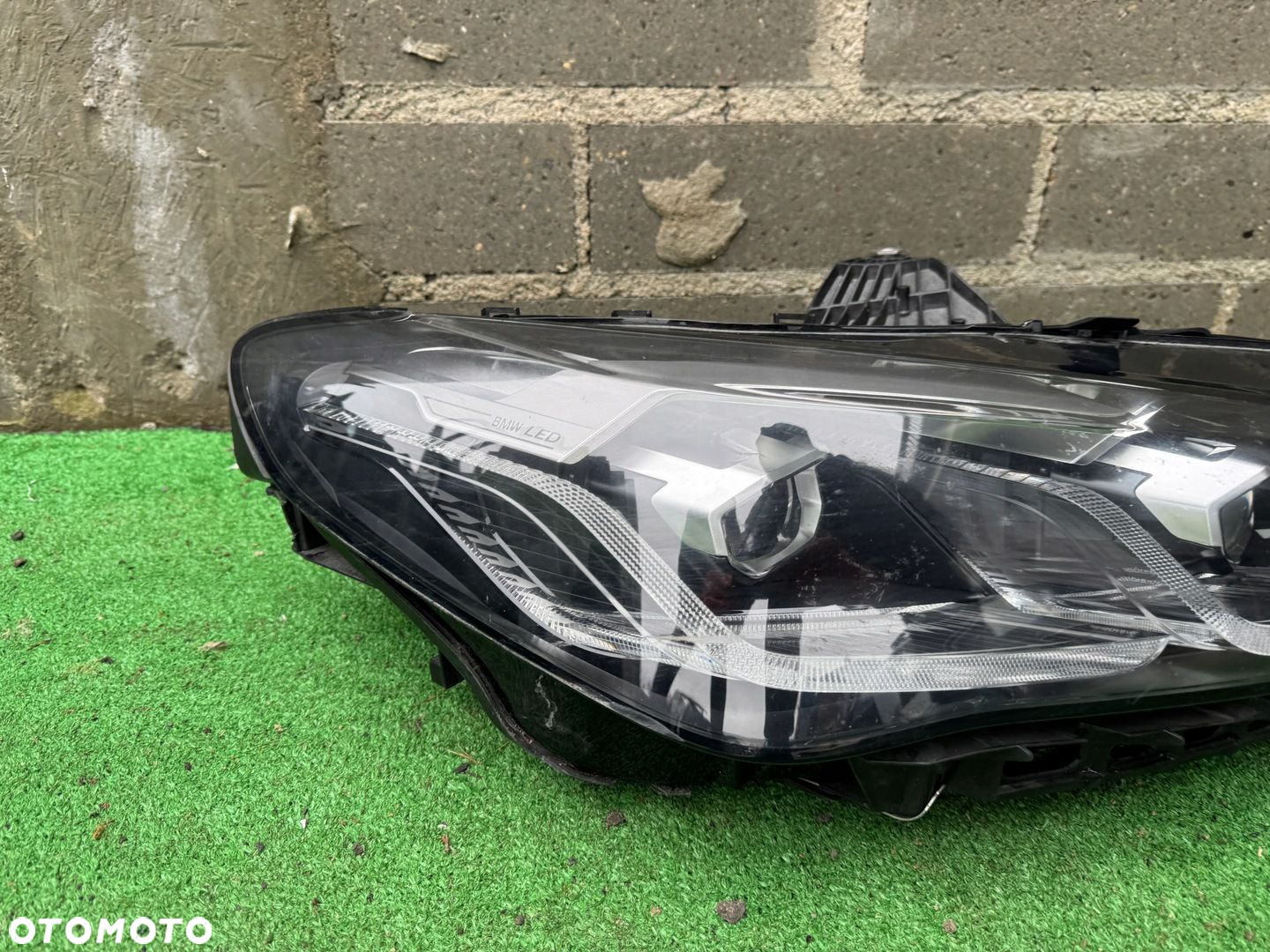 BMW 2 U06 FULL LED LAMPA PRAWA PRZEDNIA 5A42248 - 4