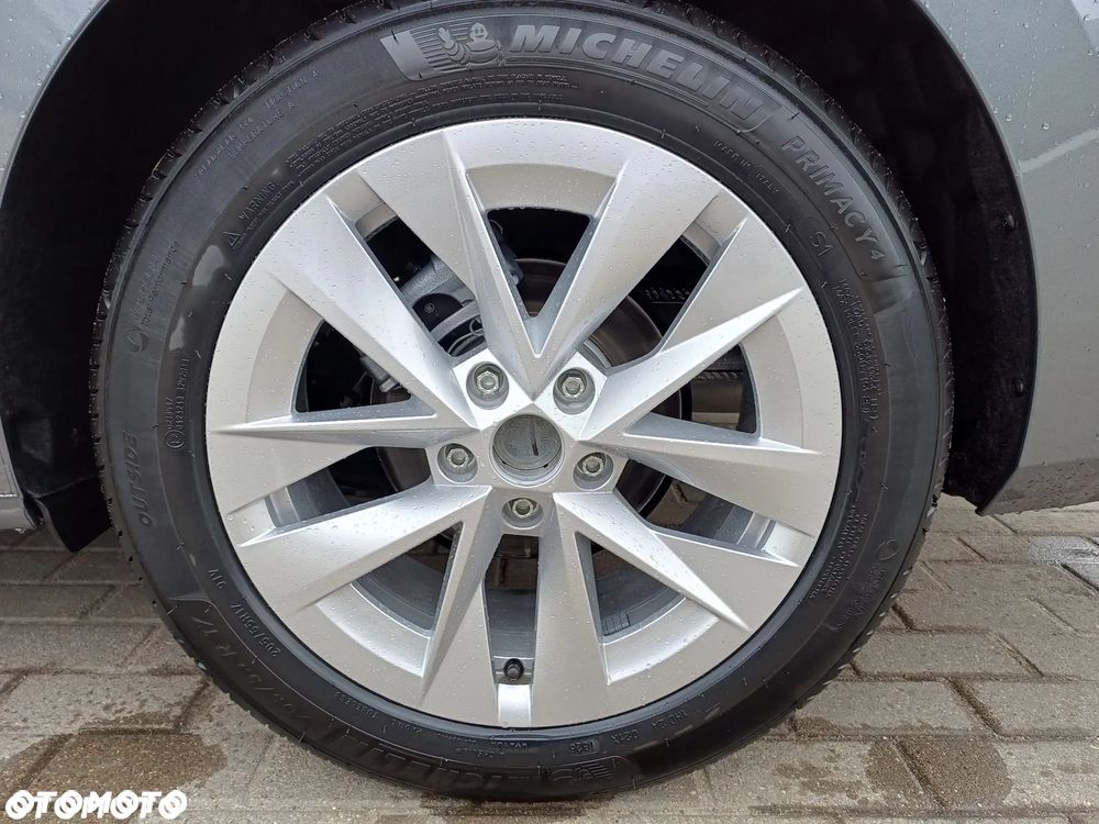 Skoda Octavia 1.5 TSI mHEV Drive Selection DSG - 10