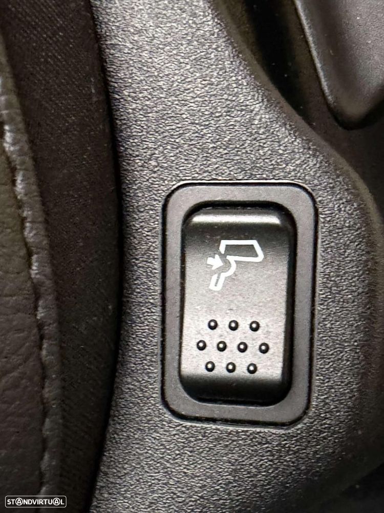 Jeep Compass 1.3 T4 4xe Auto Longitude - 25