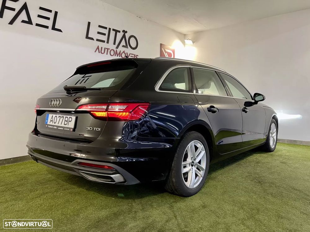 Audi A4 Avant 30 TDI Advanced S tronic - 8