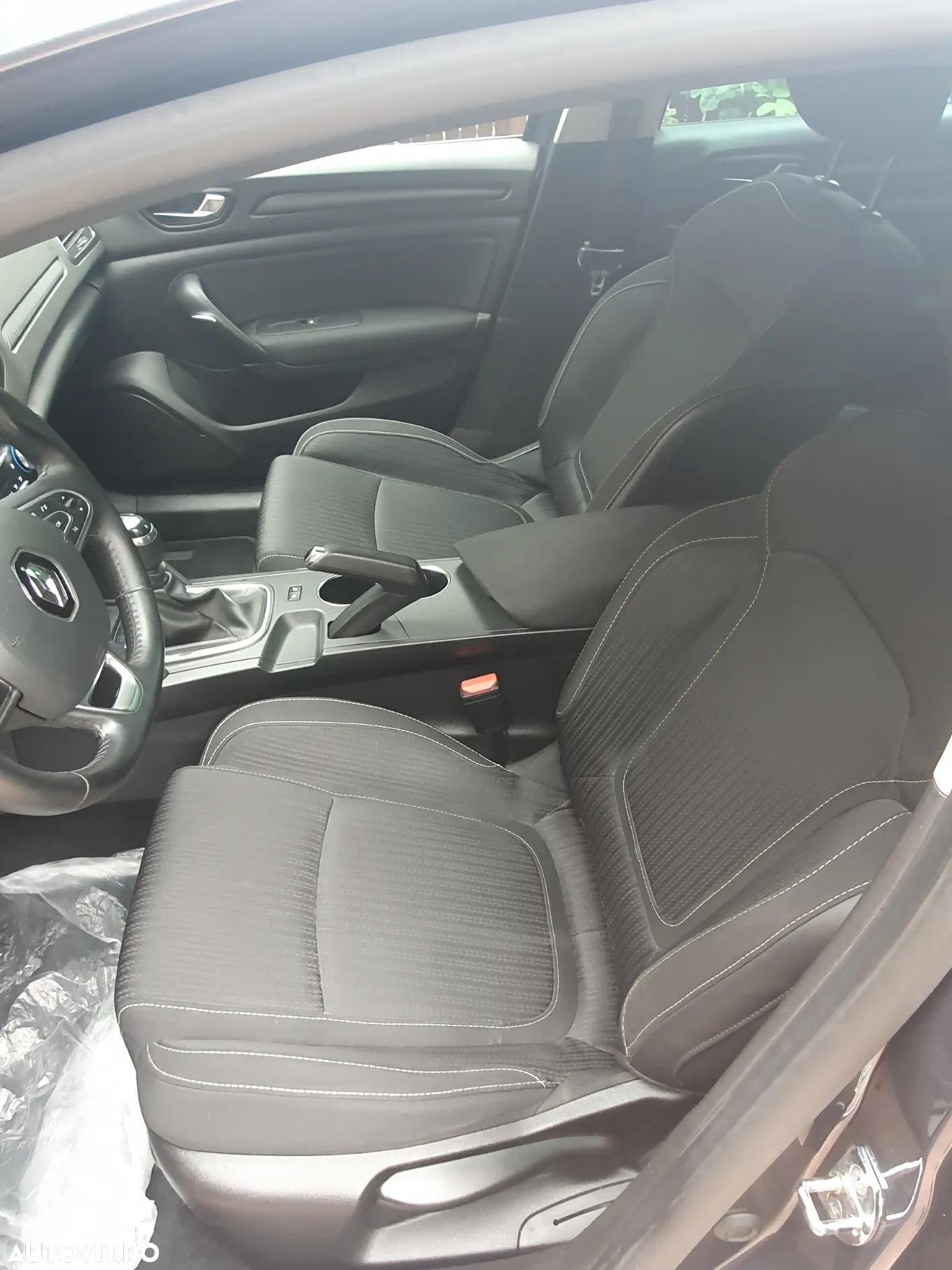 Renault Megane ENERGY dCi 110 ECO2 EXPERIENCE - 6