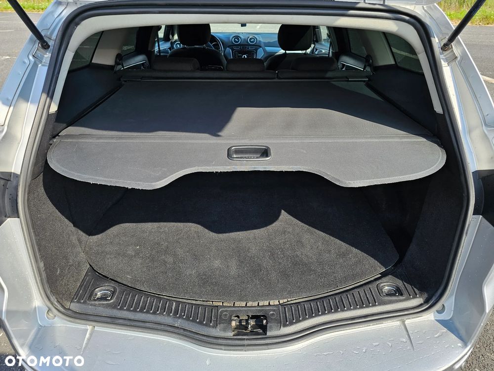 Ford Mondeo 2.0 TDCi Ambiente - 20