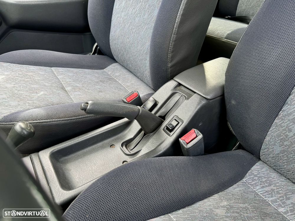Mitsubishi L200 - 17