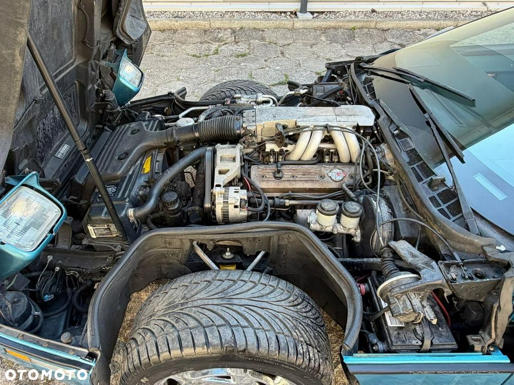 Chevrolet Corvette - 19