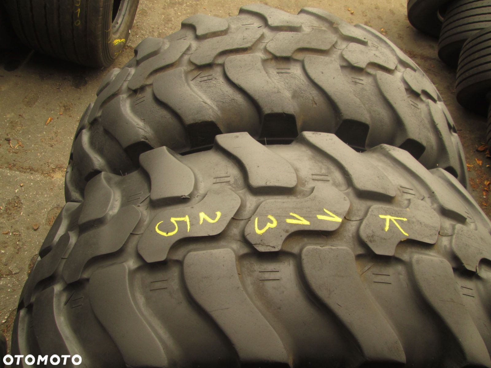 Opony 405/70R 20 Dunlop SP T9. Opony ciężarowe - 6