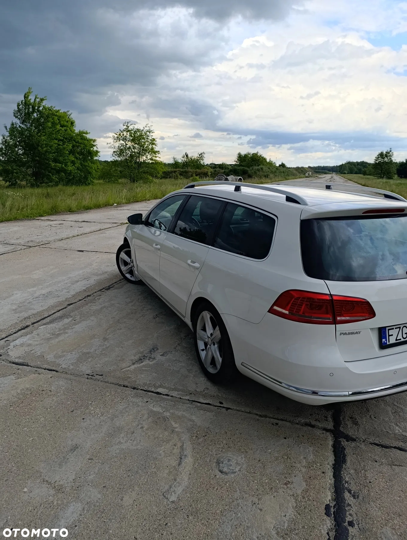 Volkswagen Passat 2.0 TDI 4Mot Highline DSG - 16