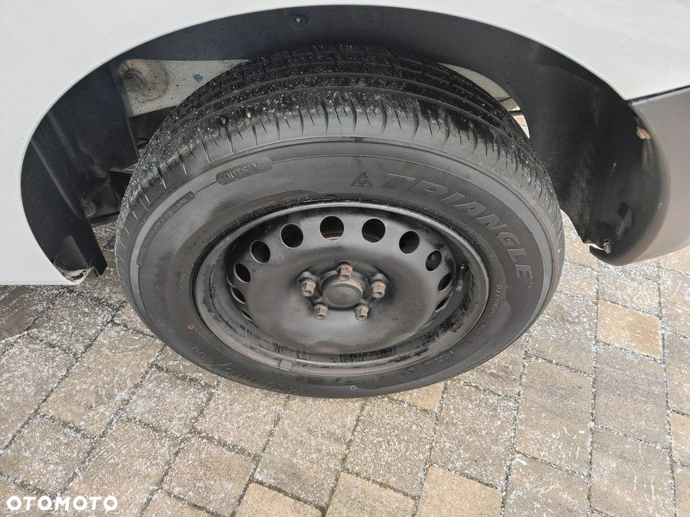 Renault Kangoo 1.5 dCi Zen - 28