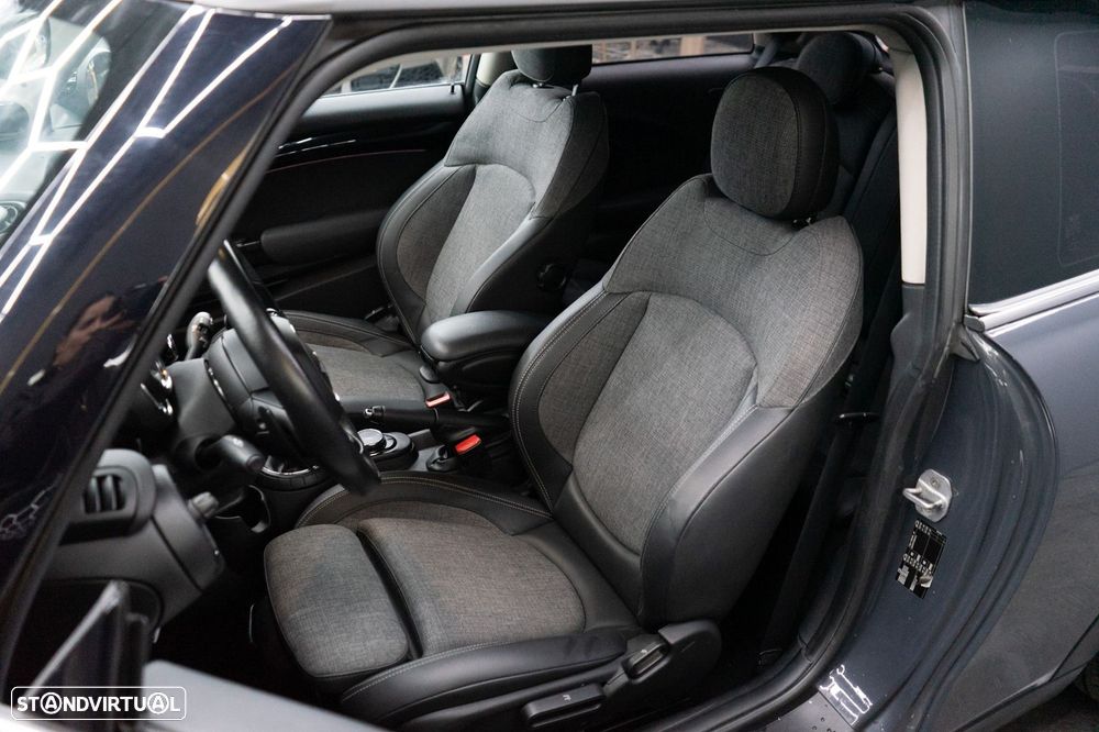 MINI 3 Portas Cooper S Auto - 32
