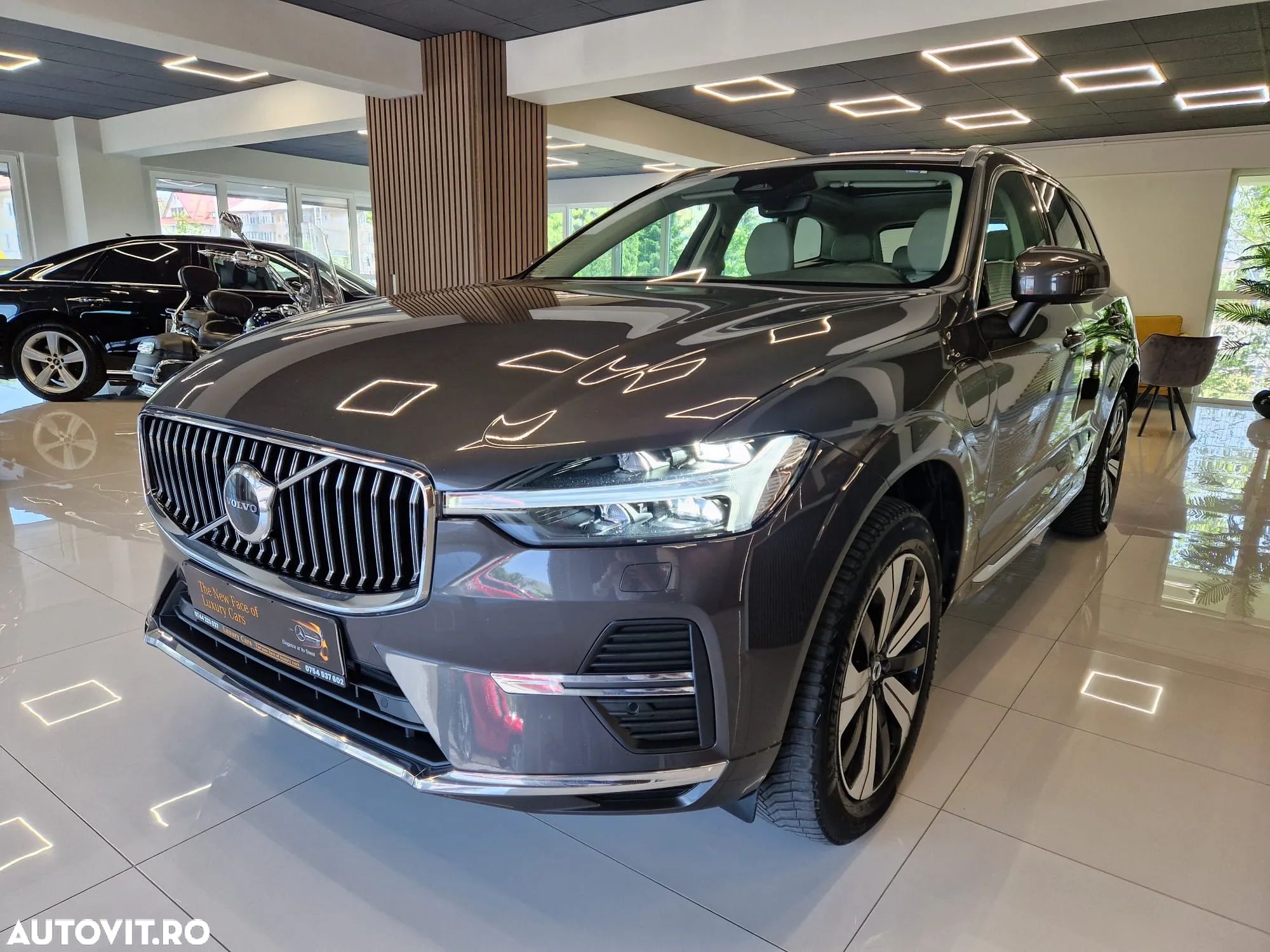Volvo XC 60 T6 AWD Recharge Geartronic Inscription - 1