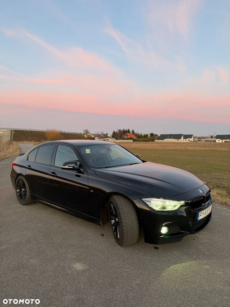 BMW Seria 3 330d xDrive M Sport - 8