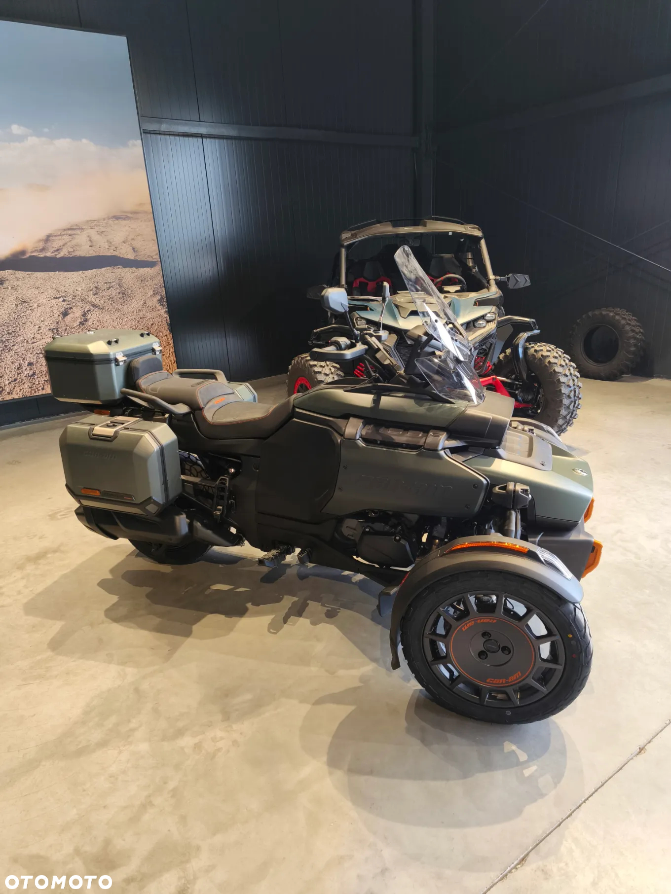 Can-Am Inny - 5