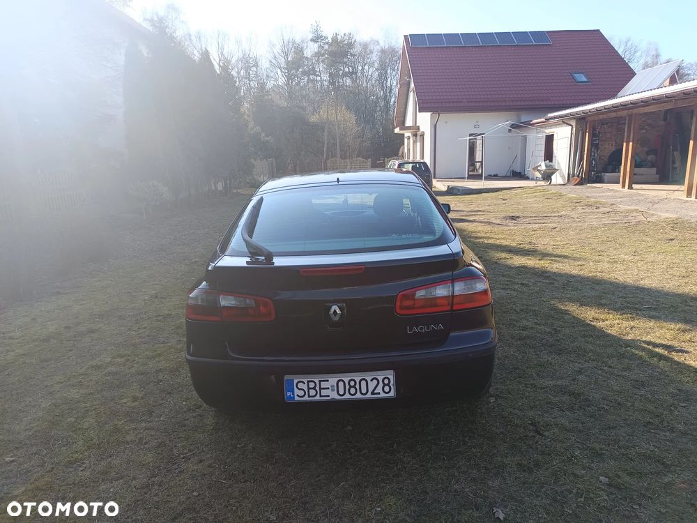 Renault Laguna 1.9 dCi Dynamique - 8