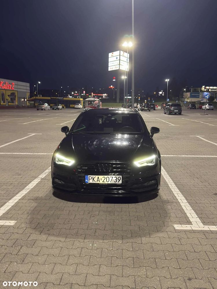 Audi A3 Sportback 2.0 TDI (clean diesel) quattro S tronic S line Sportpaket - 2