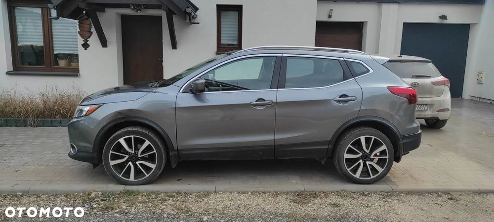 Nissan Qashqai - 4