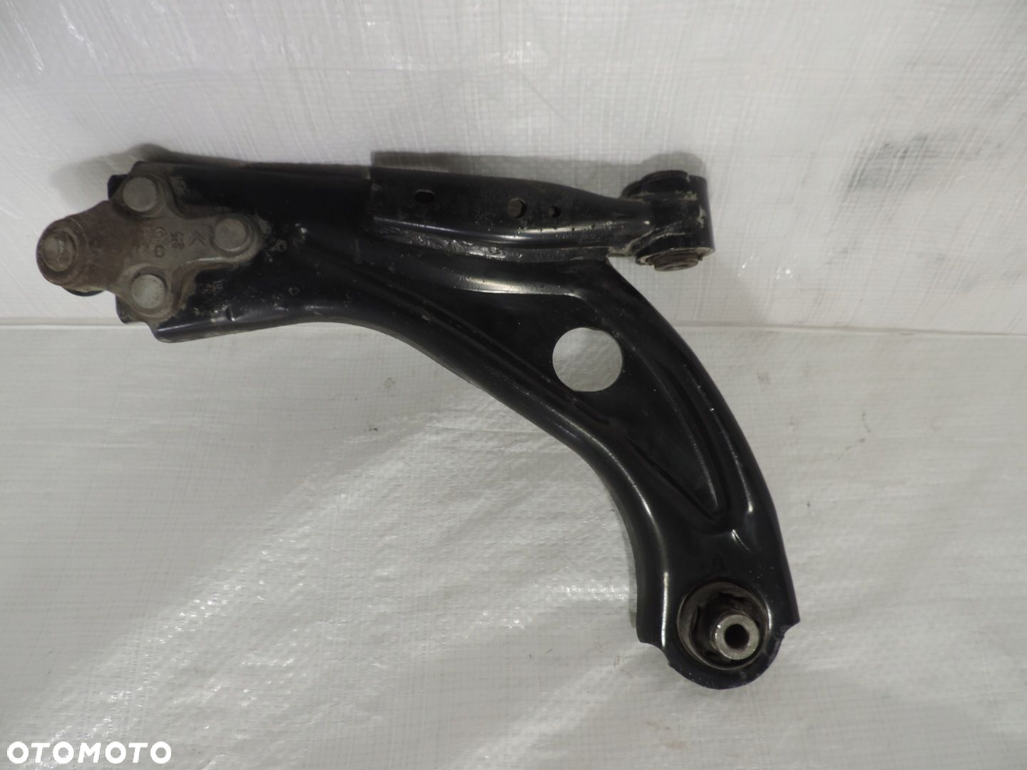 WAHACZ OPEL COMBO E PRAWY 98138522 - 2