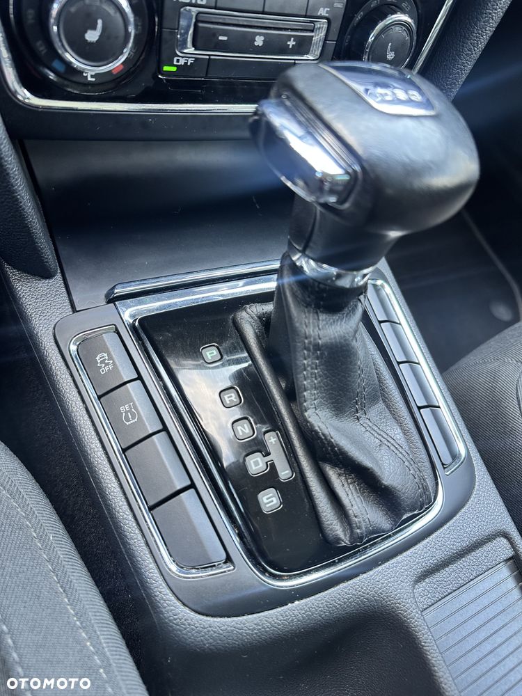 Skoda Superb 2.0 TDI DSG Exclusive - 31