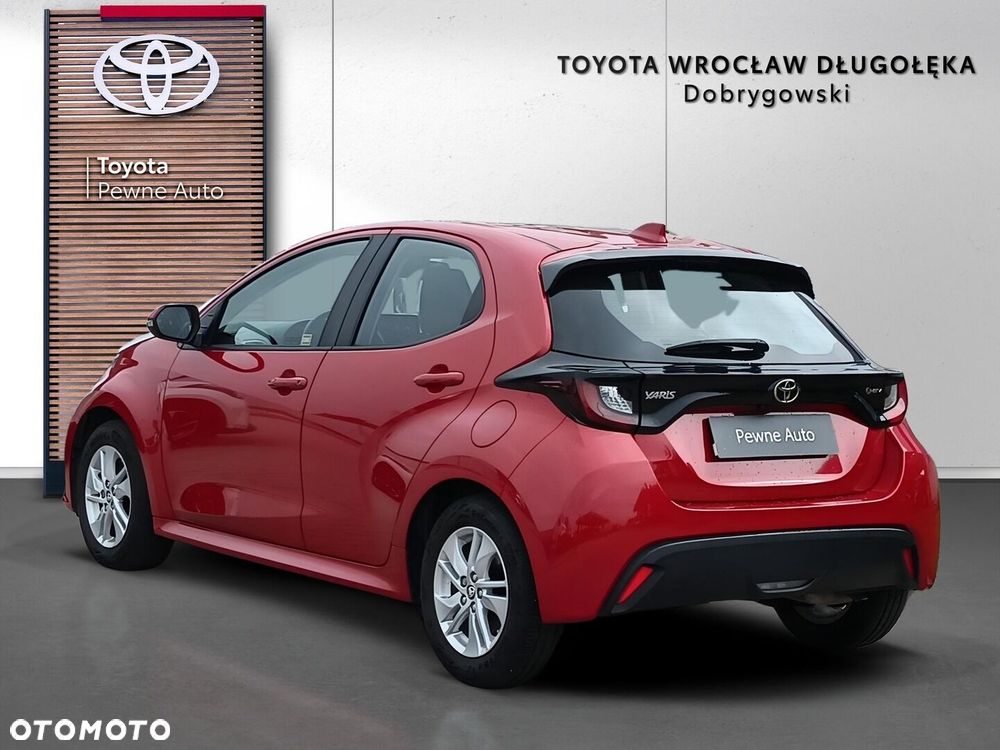 Toyota Yaris - 4