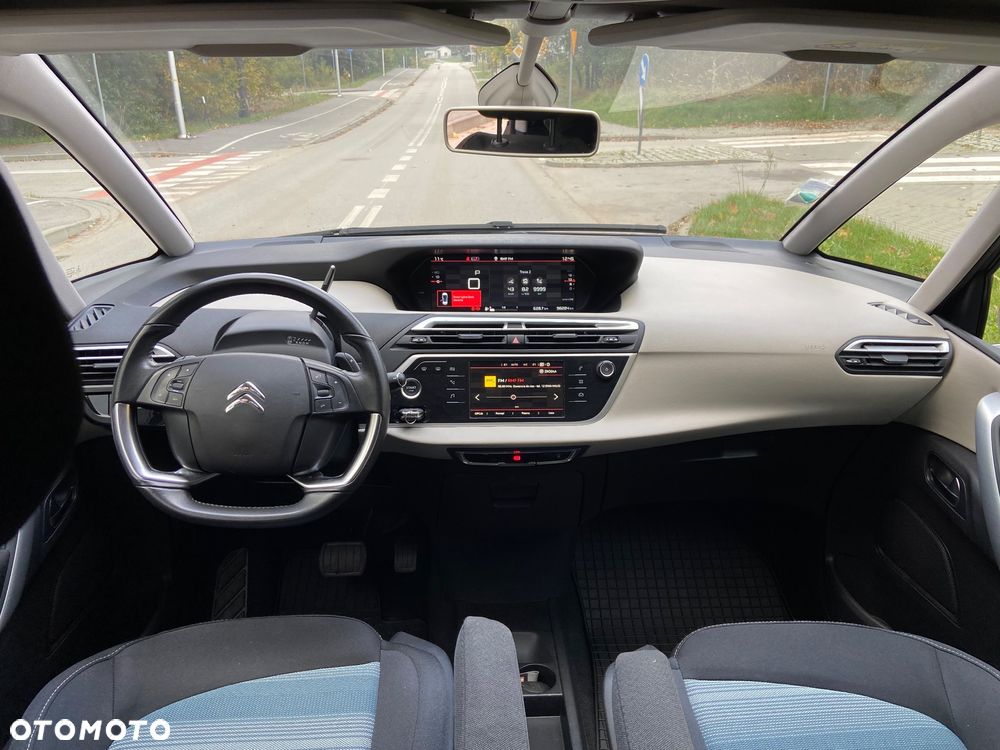 Citroën C4 Picasso - 11
