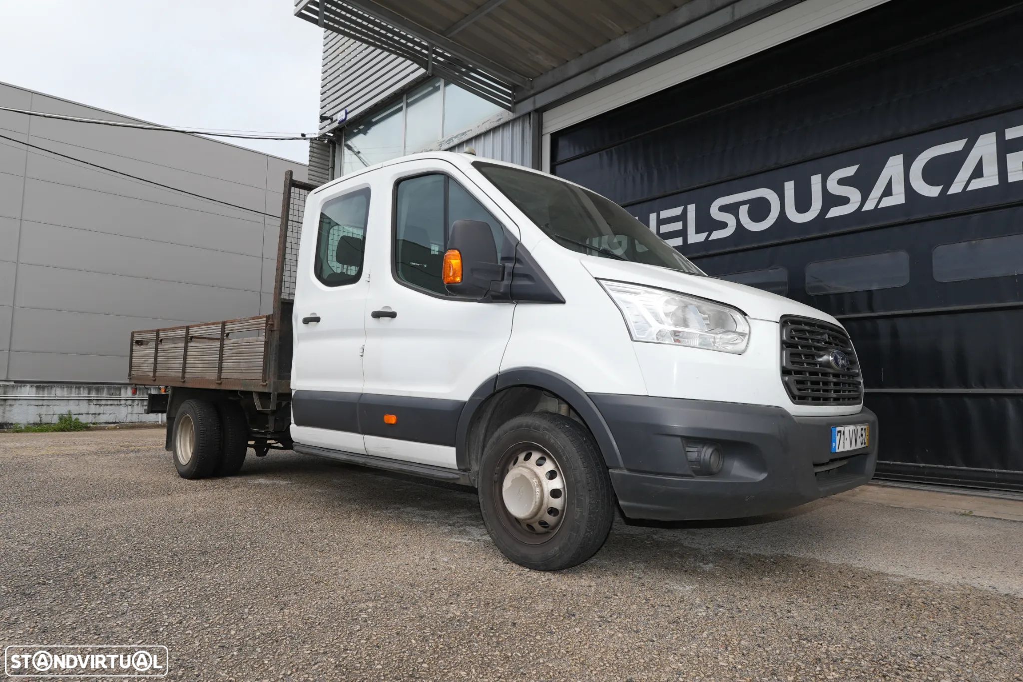 Ford Transit 2.0EcoBlue 130cv 7Lugares - 1
