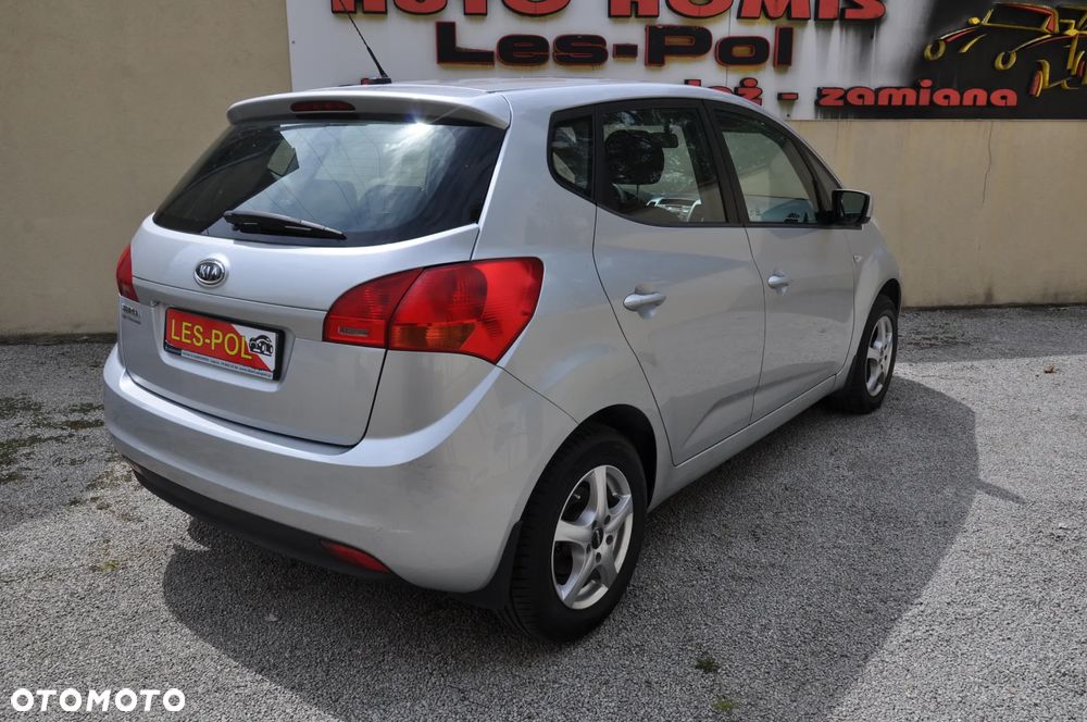 Kia Venga - 5