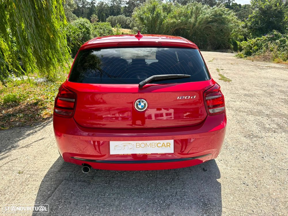 BMW 120 dA Line Sport - 43